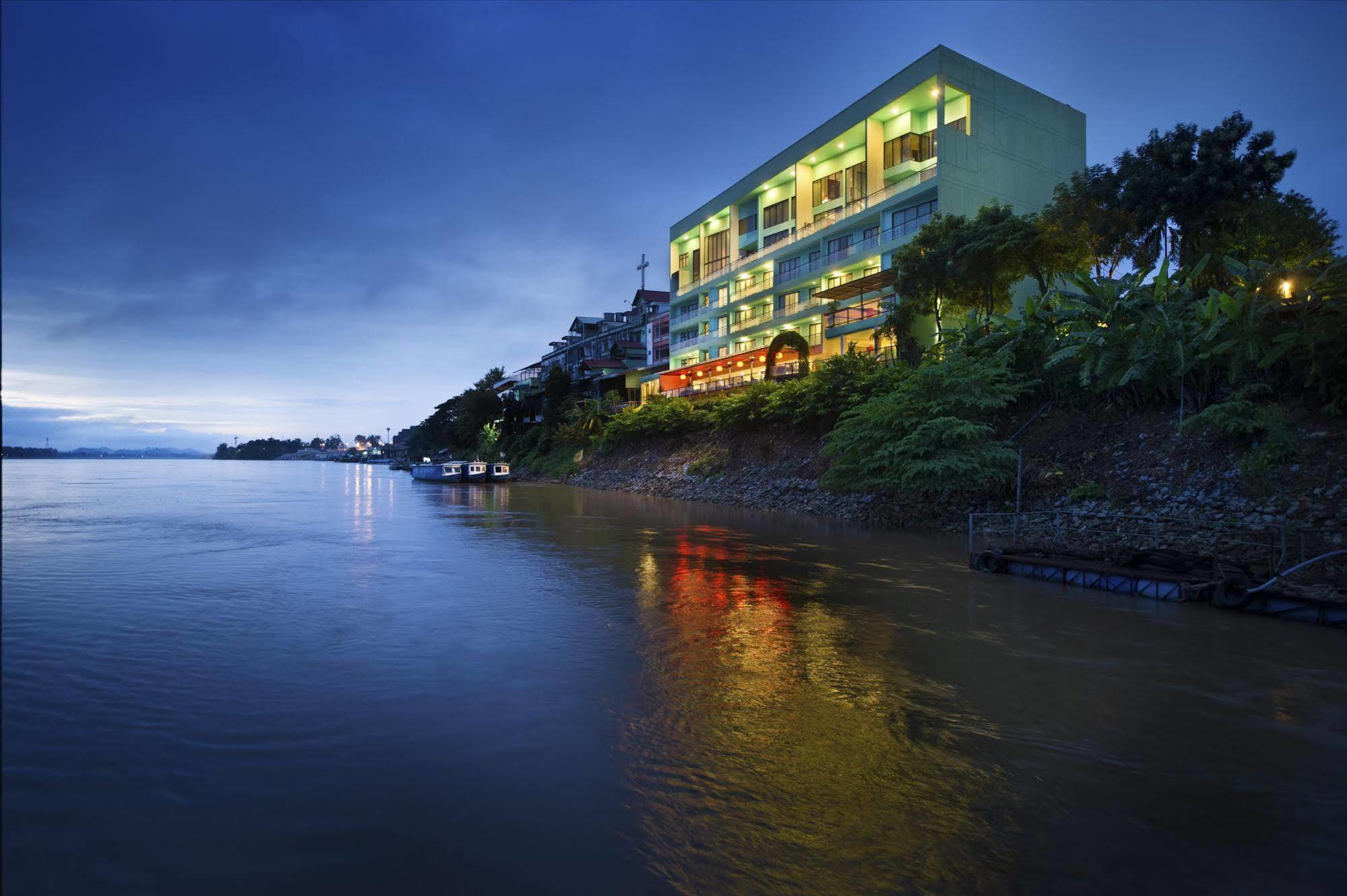 Serene At Chiang Rai Chiang Saen Exterior photo